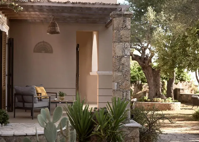 Anatoli - Tranquil Escape With Scenic Views, By Zantewize * Ακρωτήρι