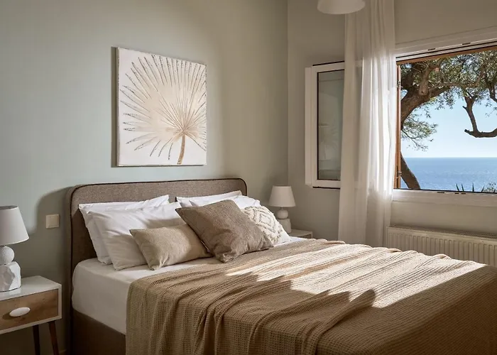 Anatoli - Tranquil Escape With Scenic Views, By Zantewize Semesterbostad *