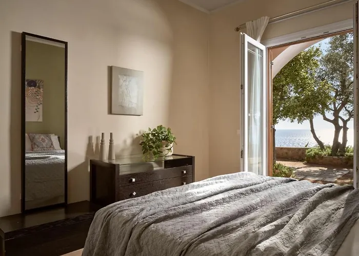 Anatoli - Tranquil Escape With Scenic Views, By Zantewize *