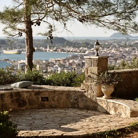 Hébergement de vacances Anatoli - Tranquil Escape With Scenic Views, By Zantewize *