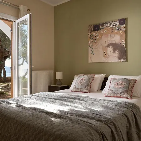 Hébergement de vacances Anatoli - Tranquil Escape With Scenic Views, By Zantewize *